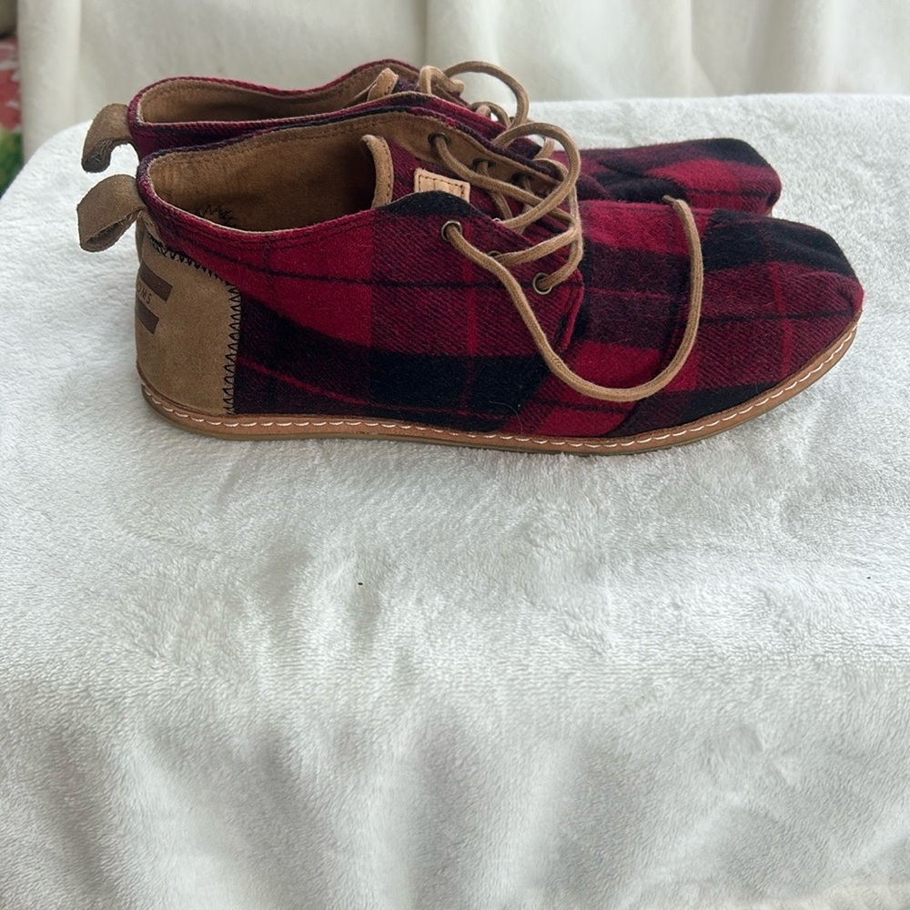 Toms Red and Black Plaid Ankle Booties